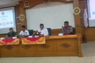 Babinsa Desa Kuta Atensi Sosialisasi Tentang Peningkatan Penanganan Bencana
