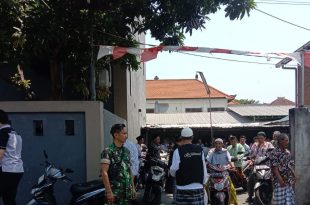 Babinsa Kuta Amankan dan Pantau kegiatan Sholat Jumát