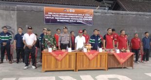 Danramil Abiansemal Atensi Turnamen Voli Karang Taruna Cup