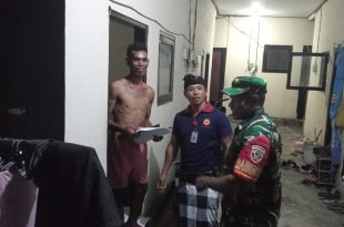 Galakkan Penertipan, Peran Serta Babinsa Desa Padangsambian Dampingi Sidak Pendatang