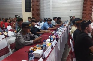 Babinsa Koramil 1611-05/Abiansemal Turut Serta dalam HUT Karang Taruna Ambara