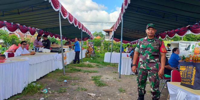 Sinegritas Babinsa Serta Aparat Terkait Atensi Pasar Murah